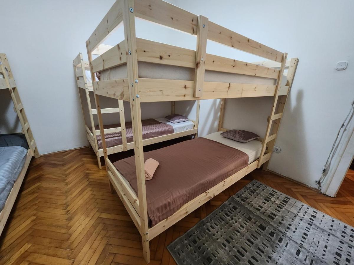 Hostel Queen Centar Split Exterior foto